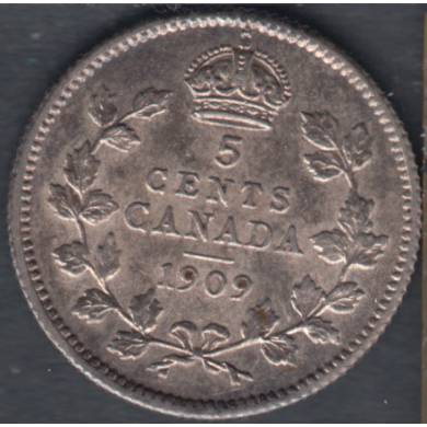 1909 - AU - Round Leaves - Bow Tie - Canada 5 Cents